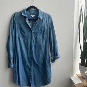 Denim Style Dress with pockets Size Small